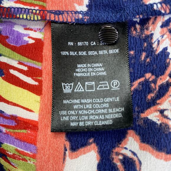 MAEVE Anthropologie Gardenia 100% Silk Blue Floral Flutter Sleeve Blouse Sz 2 - Picture 8 of 11